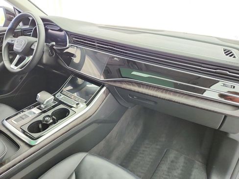 Used 2023 Audi Q8 Premium w/ Convenience Package image 28