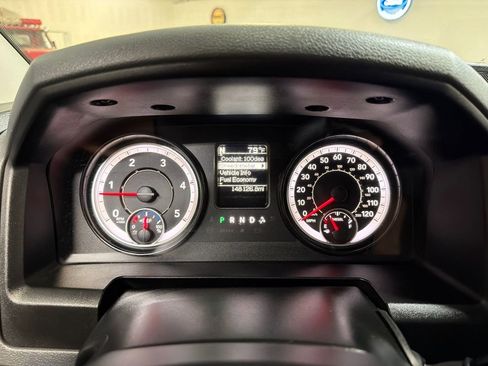 Used 2018 RAM 2500 SLT AWD/4WD image 18