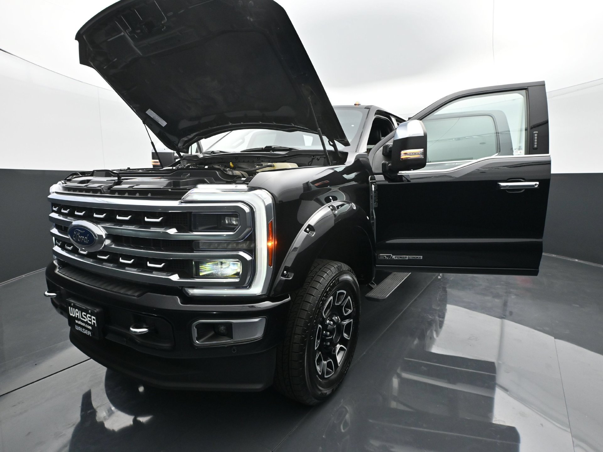 Used 2024 Ford F250 Platinum AWD/4WD image 29