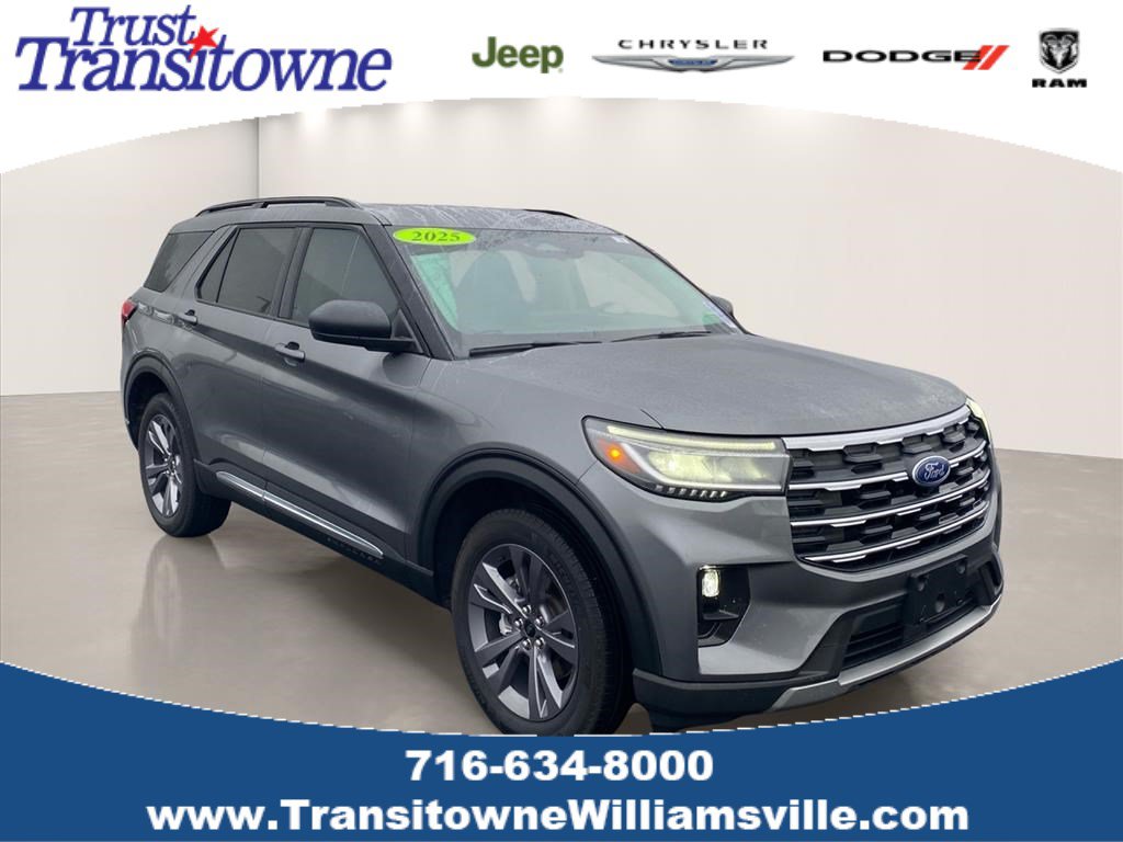 Used 2025 Ford Explorer Active w/ Active Comfort Package AWD/4WD image 1