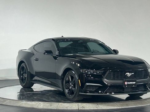 Used 2026 Ford Mustang Premium RWD image 2