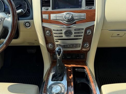 Used 2018 INFINITI QX80 2WD w/ Driver Assistance Package image 17