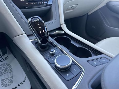 Certified 2023 Cadillac XT5 Premium Luxury image 46