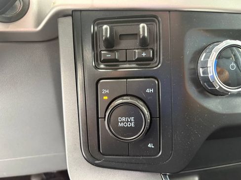 Used 2022 Ford F150 XLT w/ Equipment Group 301A Mid AWD/4WD image 13