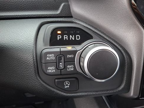 Used 2025 RAM 1500 Big Horn AWD/4WD image 14