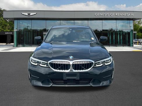 Used 2020 BMW 330i xDrive Sedan w/ Convenience Package AWD/4WD image 2