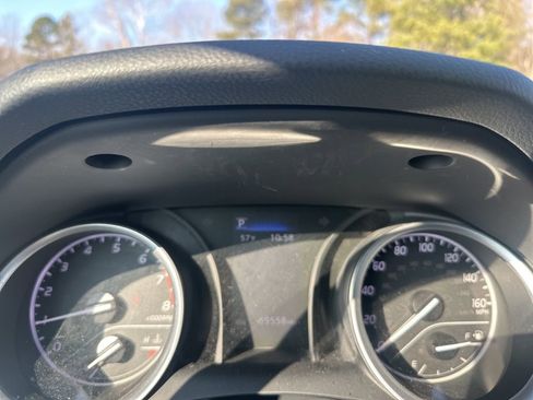 Used 2024 Toyota Camry LE image 10