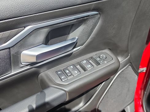 New 2026 RAM 1500 Big Horn AWD/4WD image 17
