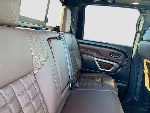 Used 2024 Nissan Titan Platinum Reserve w/ Moonroof Package image 26