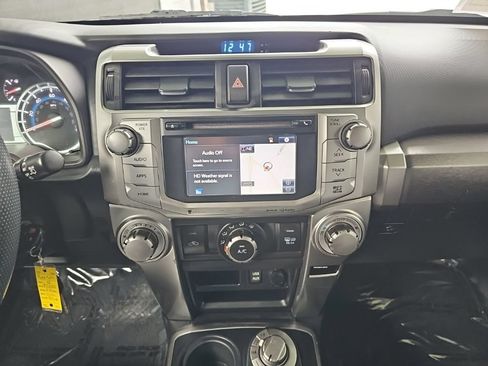 Used 2016 Toyota 4Runner SR5 Premium AWD/4WD image 21