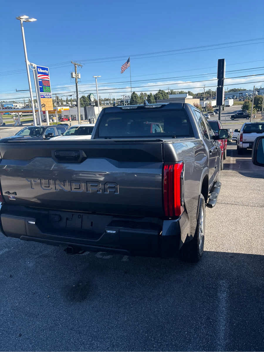 Used 2024 Toyota Tundra SR5 AWD/4WD image 27