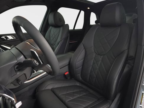 New 2026 BMW X5 xDrive40i w/ M Sport Package image 15