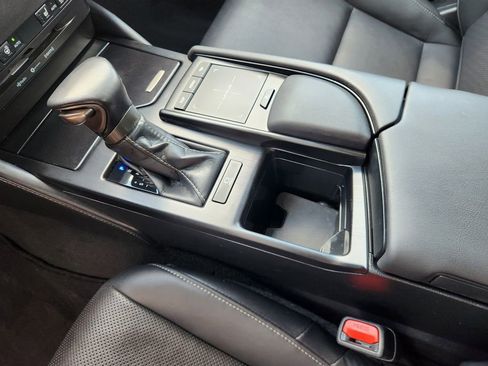Used 2019 Lexus ES 350 w/ Premium Package FWD image 19