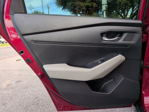 Used 2024 Honda Accord EX image 35