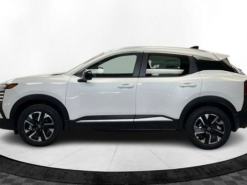 New 2026 Nissan Kicks SV w/ SV Premium Package image 2