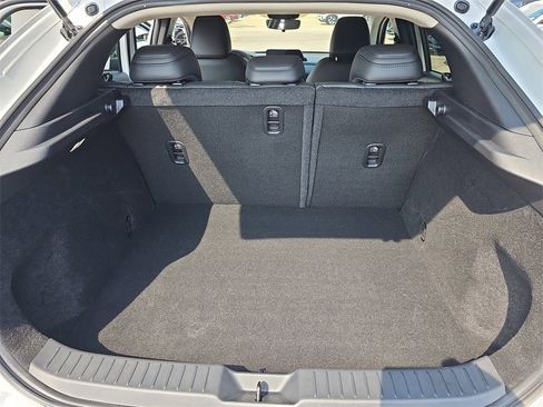 New 2025 MAZDA CX-30 AWD 2.5 S w/ Select Sport Pkg image 12