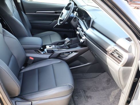 New 2025 Kia Telluride LX FWD image 11