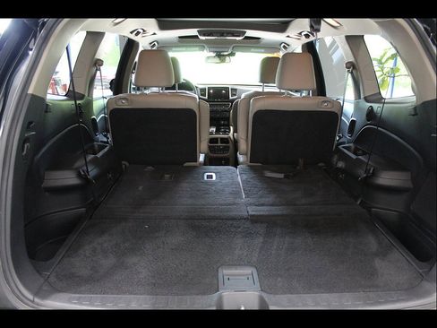 Used 2016 Honda Pilot Elite image 19