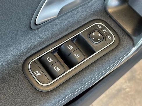 Certified 2026 Mercedes-Benz CLA 250 image 9