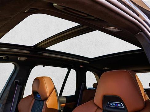 New 2026 BMW X5 M Competition w/ Executive Package AWD/4WD image 11