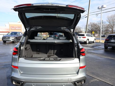 Used 2026 BMW X5 xDrive40i w/ M Sport Package image 21