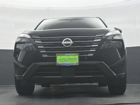 Used 2026 Nissan Rogue SV FWD image 27