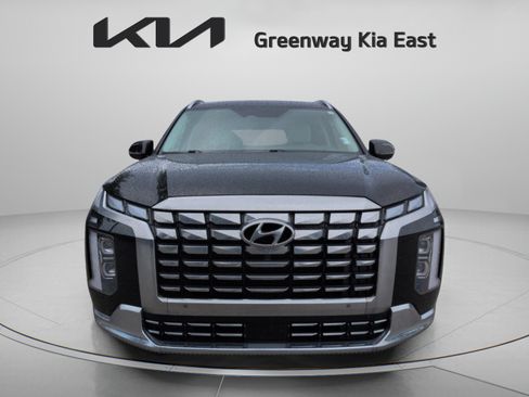 Used 2024 Hyundai Palisade Calligraphy FWD image 11