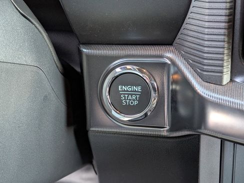 New 2025 Ford F150 Lariat w/ Equipment Group 502A High image 23