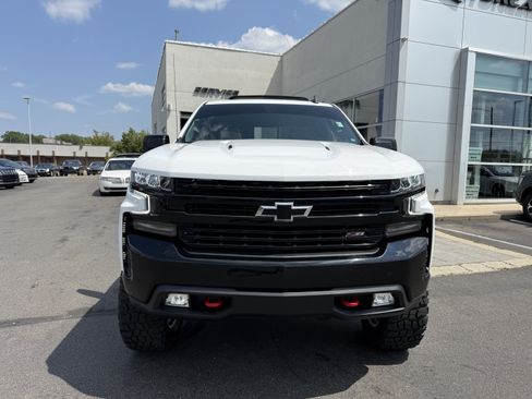 Used 2021 Chevrolet Silverado 1500 LT Trail Boss w/ Convenience Package II AWD/4WD image 9