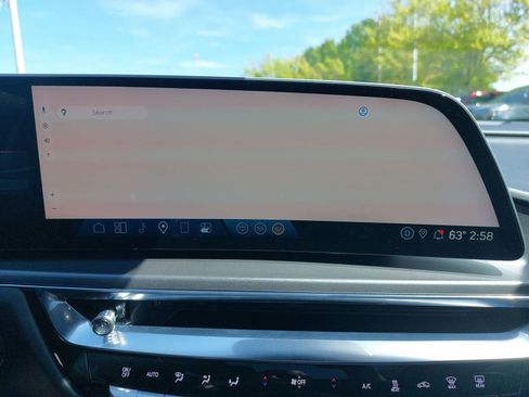 Used 2024 Cadillac Lyriq Tech w/ Driver Assist Package image 25