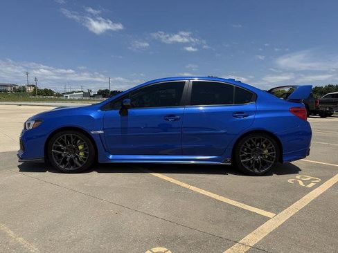 Used 2019 Subaru WRX STI AWD/4WD image 5