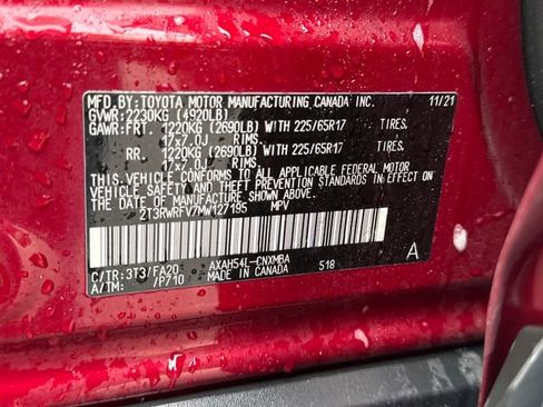 Used 2021 Toyota RAV4 XLE w/ Convenience Package image 23