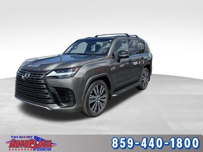 Used 2023 Lexus LX 600 4WD w/ Appearance Package