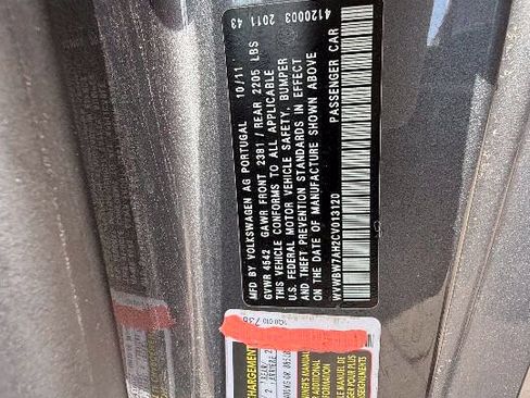 Used 2012 Volkswagen Eos Komfort FWD image 46