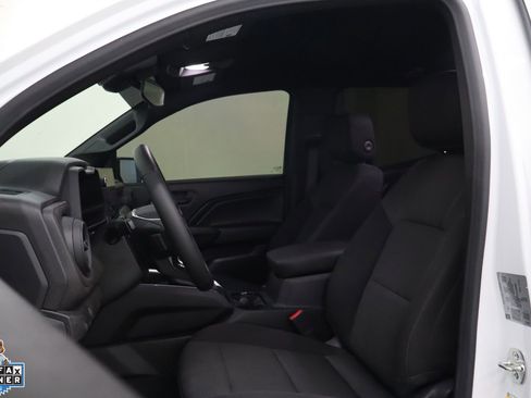 Used 2026 Chevrolet Colorado W/T w/ WT Convenience Package II RWD image 11