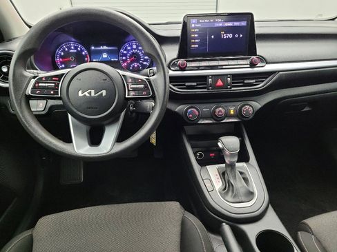 Used 2022 Kia Forte LXS w/ LXS Technology Package image 22