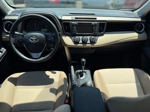 Used 2013 Toyota RAV4 LE AWD/4WD image 10