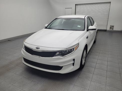 Used 2017 Kia Optima LX w/ Convenience Plus Package FWD image 15