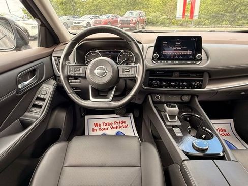 Certified 2023 Nissan Rogue SV w/ SV Premium B Package AWD/4WD image 23