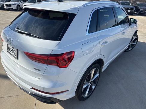 Used 2020 Audi Q3 2.0T Premium Plus image 5