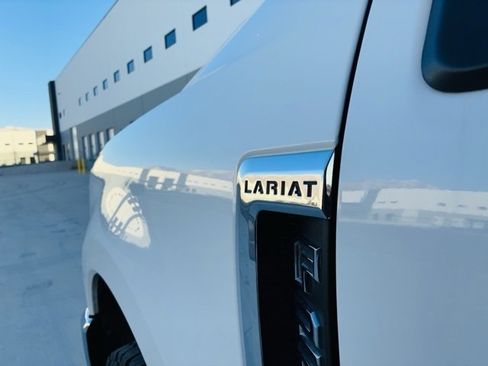 Used 2020 Ford F250 Lariat image 8