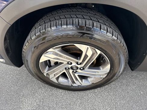 Certified 2023 Hyundai Santa Fe SEL w/ Premium Package AWD/4WD image 37