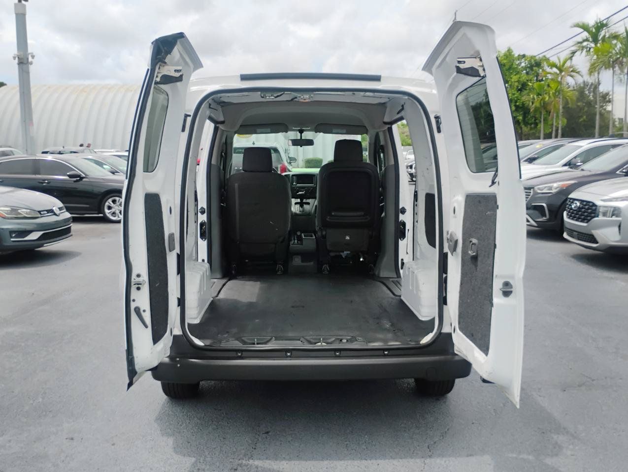 Used 2020 Nissan NV200 S w/ Back Door Glass Package FWD image 28