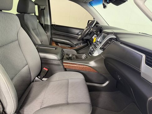 Used 2019 GMC Yukon XL SLE w/ SLE Value Package AWD/4WD image 23