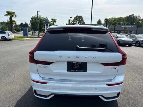 New 2026 Volvo XC60 T8 Plus w/ Climate Package AWD/4WD image 6