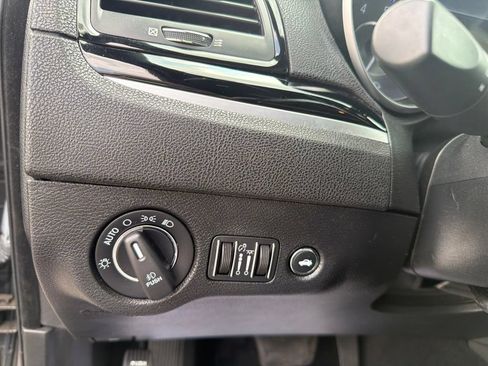 Used 2021 Chrysler 300 S RWD image 20