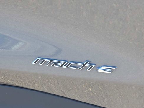 Used 2023 Ford Mustang Mach-E Select image 11