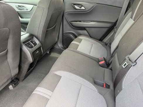 Used 2025 Chevrolet Blazer LT AWD/4WD image 15