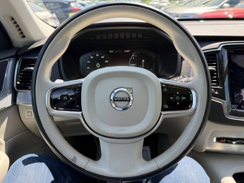 Used 2016 Volvo XC90 T8 Momentum w/ Vision Package AWD/4WD image 32