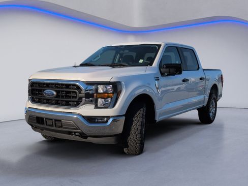 Used 2023 Ford F150 XLT image 11